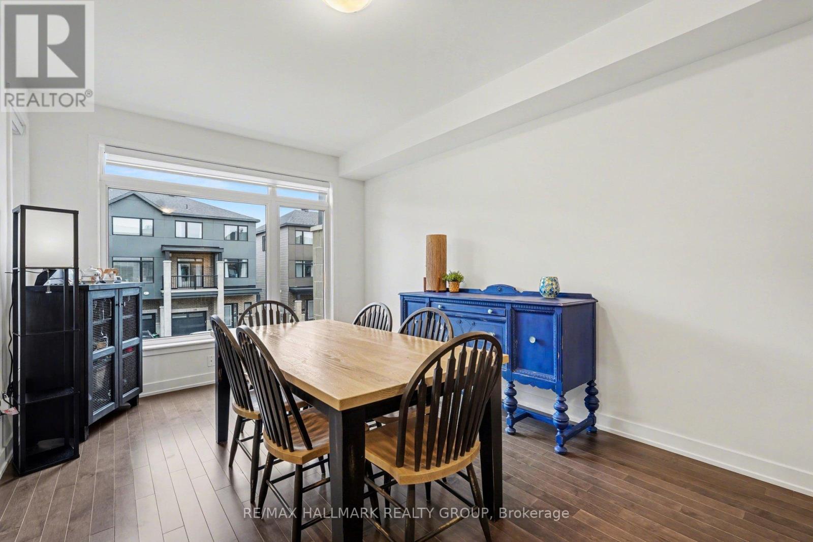 61 Arinto Place, Ottawa, Ontario  K2S 2R7 - Photo 7 - X12984034