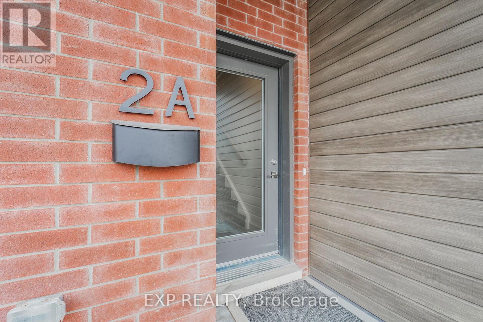 A - 2 Caroline Avenue, Ottawa, Ontario  K1Y 0S7 - Photo 2 - X12984066