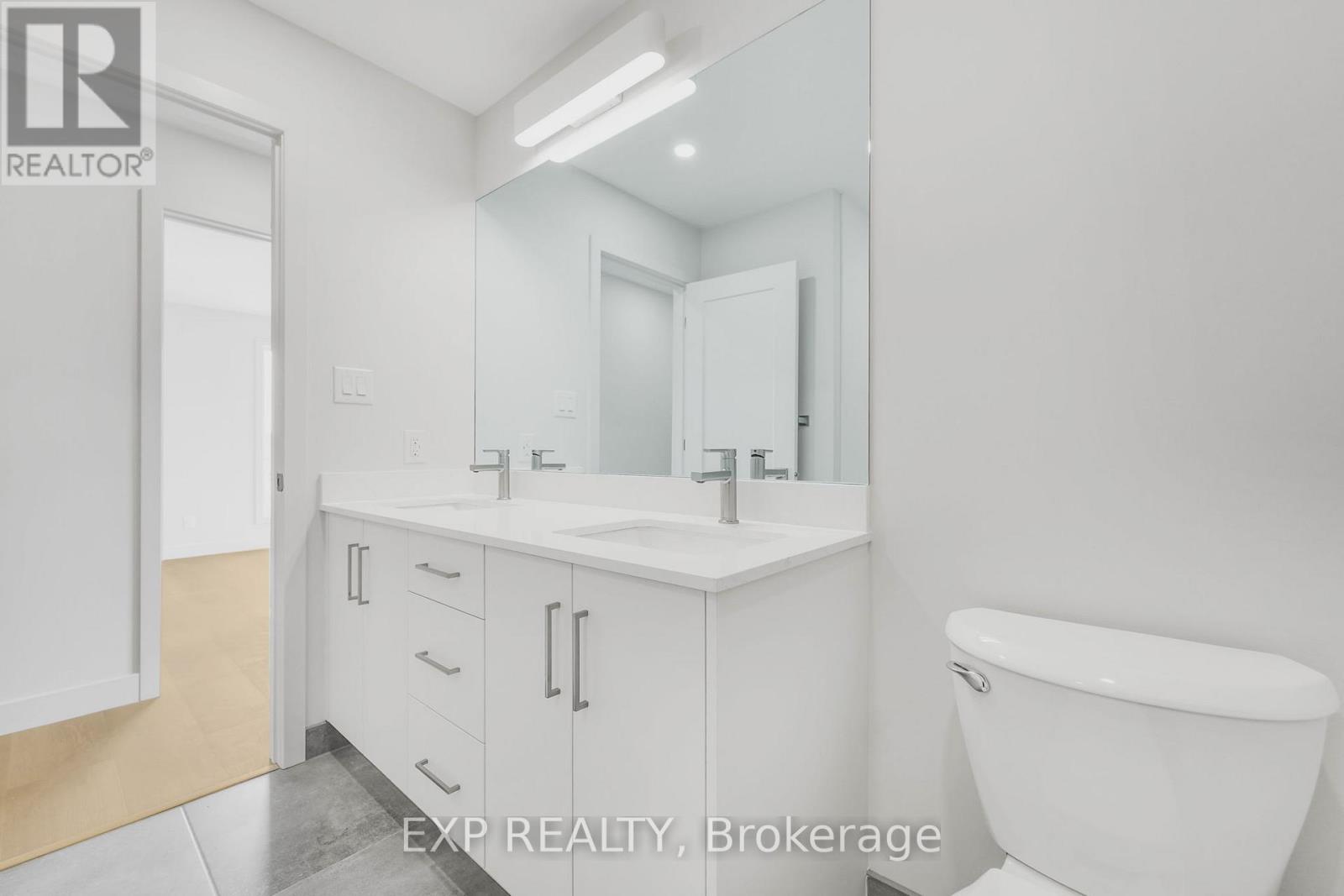 A - 2 Caroline Avenue, Ottawa, Ontario  K1Y 0S7 - Photo 21 - X12984066