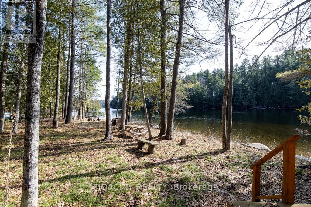 186 Fleming Drive, Greater Madawaska, Ontario  K0J 1H0 - Photo 13 - X12984148