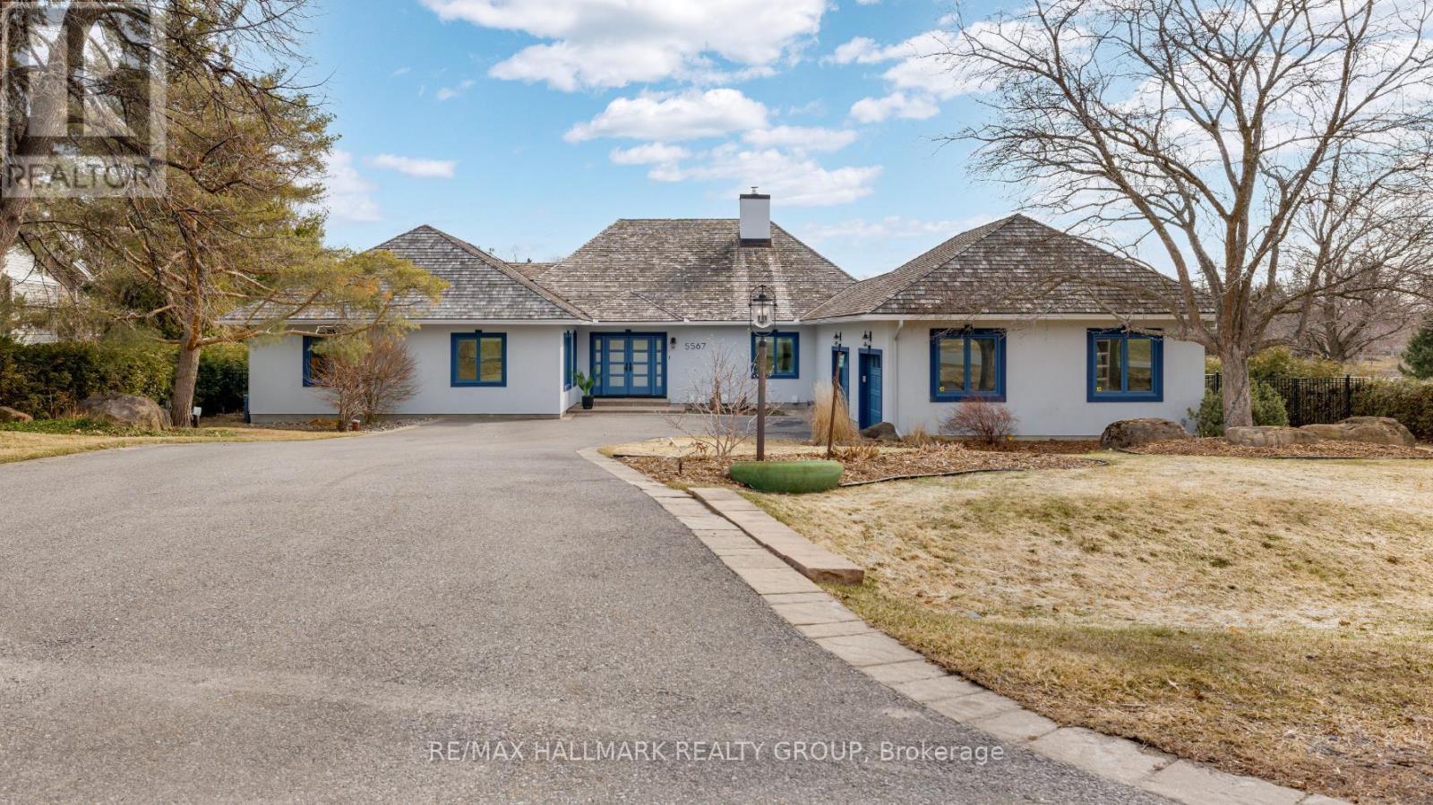 5567 South Island Park Drive, Ottawa, Ontario  K4M 1J2 - Photo 2 - X12984166