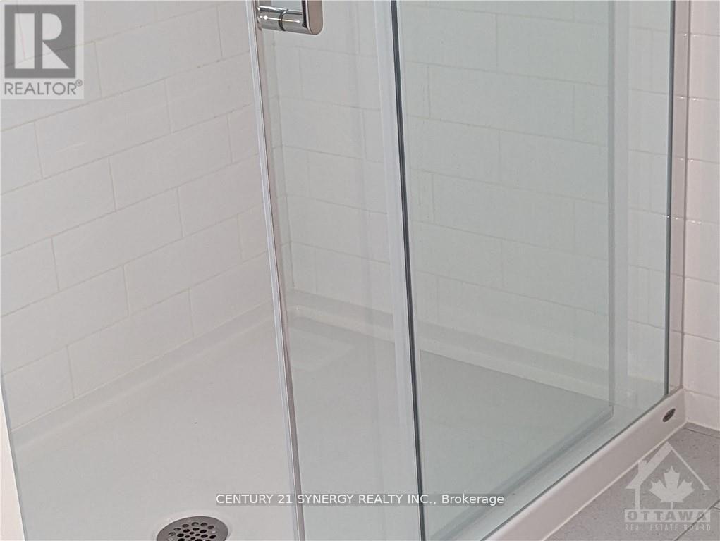 527 Chambord Street, Alfred And Plantagenet, Ontario  K0A 3K0 - Photo 4 - X12984194