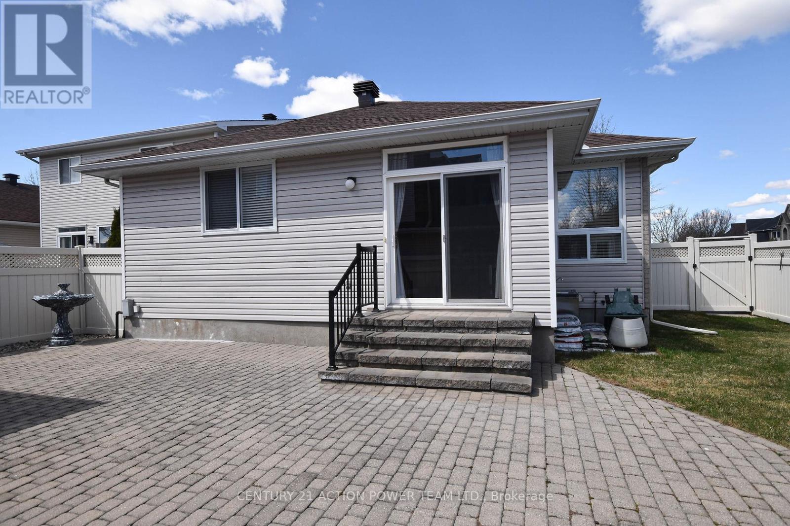 1969 Loasa Lane, Ottawa, Ontario  K4A 4T4 - Photo 32 - X12984226