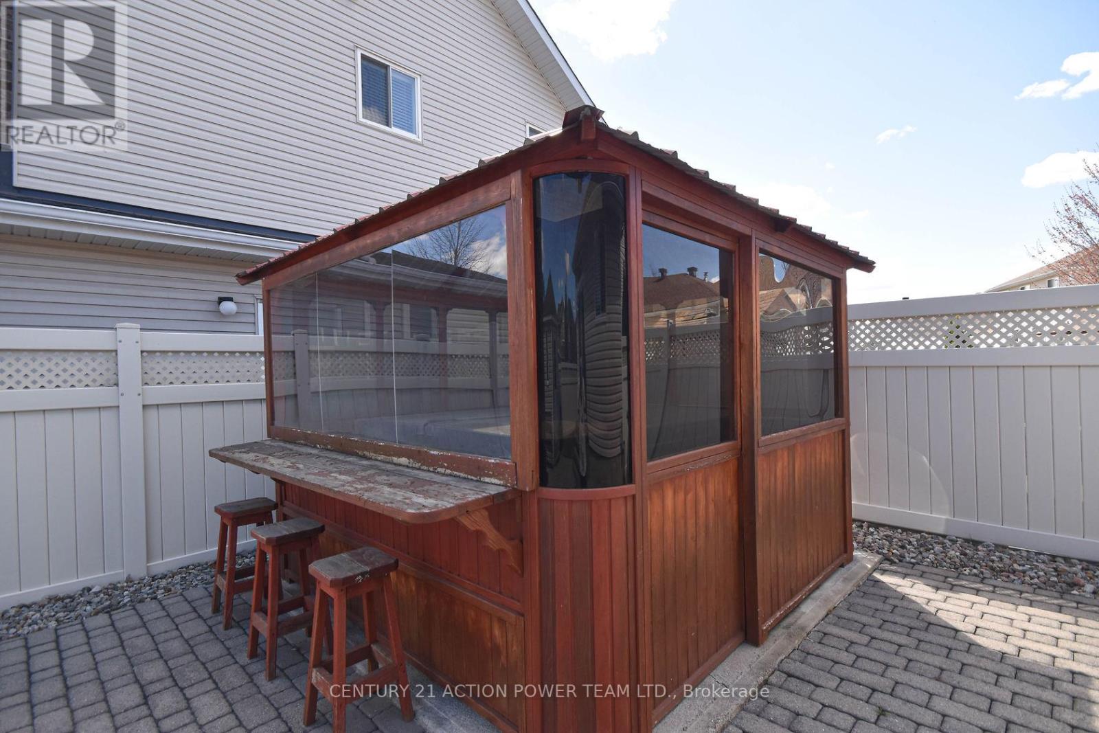 1969 Loasa Lane, Ottawa, Ontario  K4A 4T4 - Photo 33 - X12984226