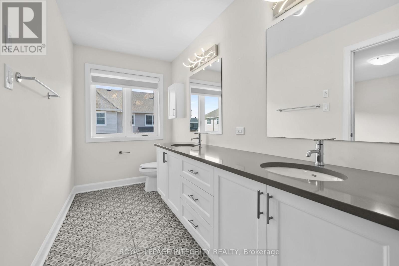 133 Angelonia Crescent, Ottawa, Ontario  K1T 0Y5 - Photo 27 - X12984248