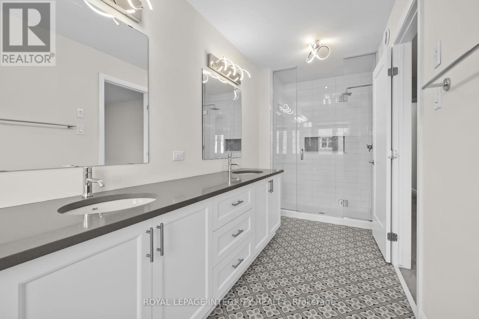 133 Angelonia Crescent, Ottawa, Ontario  K1T 0Y5 - Photo 28 - X12984248