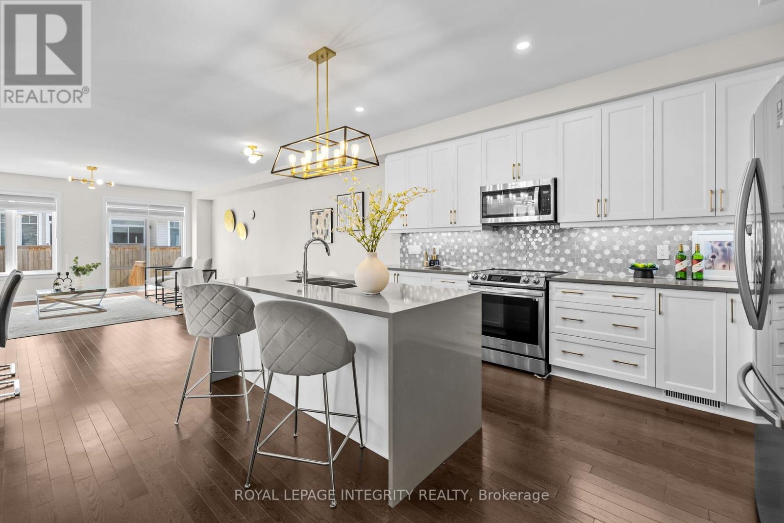 133 Angelonia Crescent, Ottawa, Ontario  K1T 0Y5 - Photo 6 - X12984248