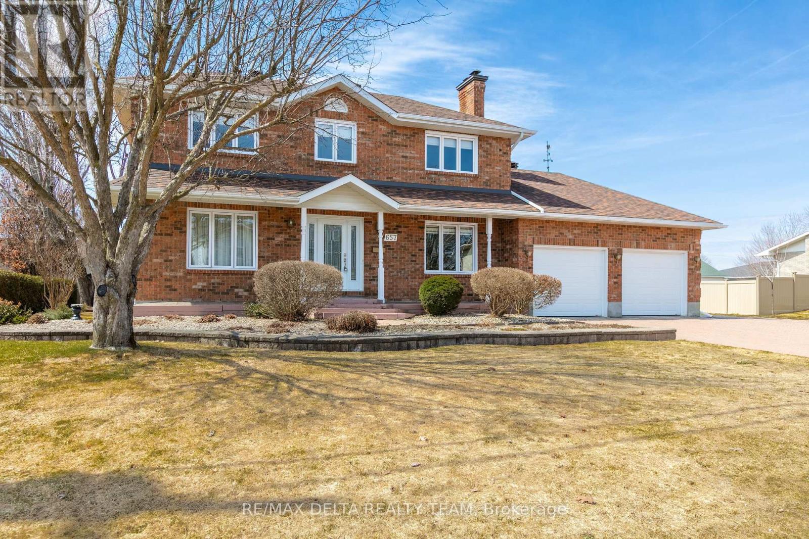 657 Ste Anne Street, Casselman, Ontario  K0A 1M0 - Photo 2 - X12984252