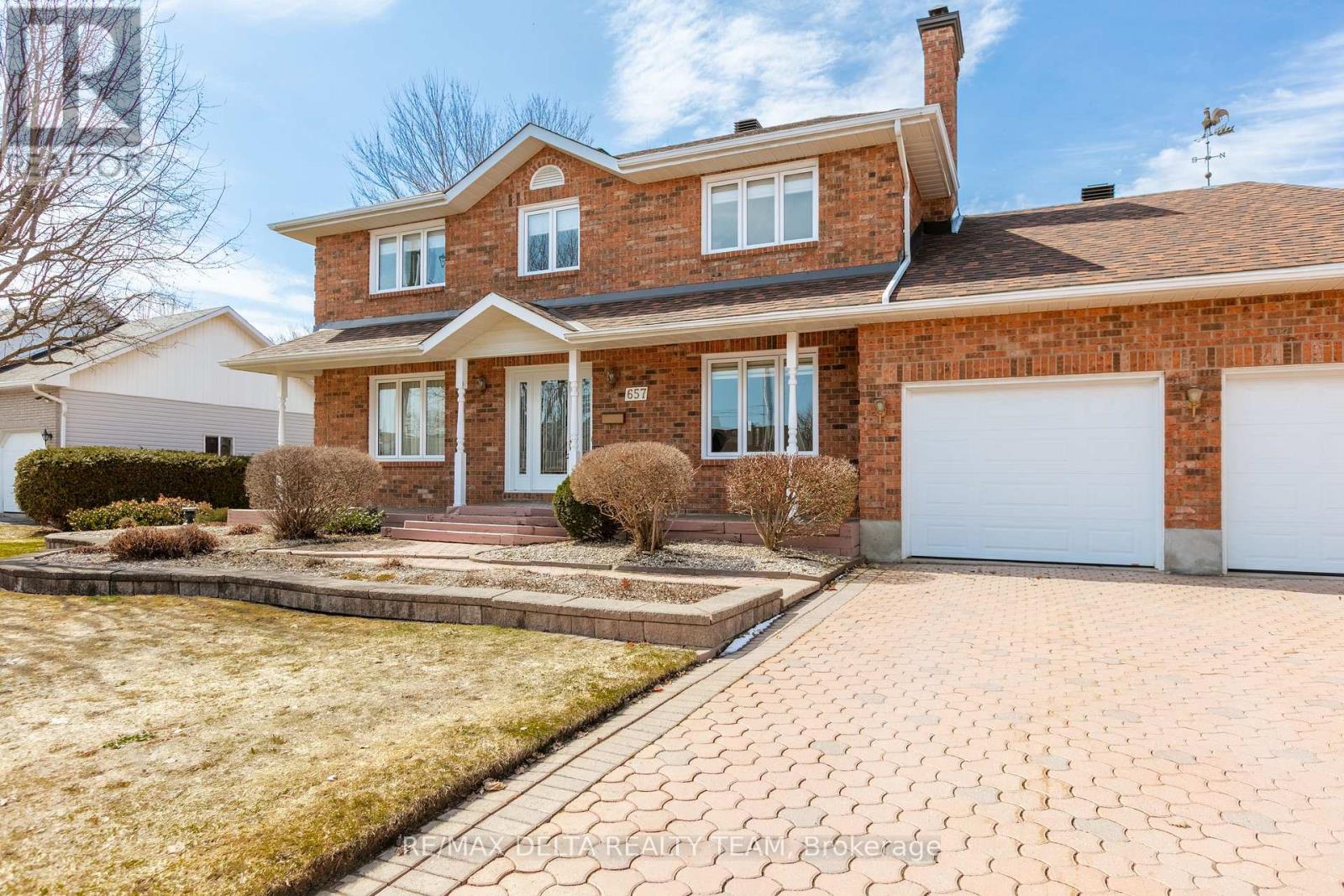 657 Ste Anne Street, Casselman, Ontario  K0A 1M0 - Photo 3 - X12984252