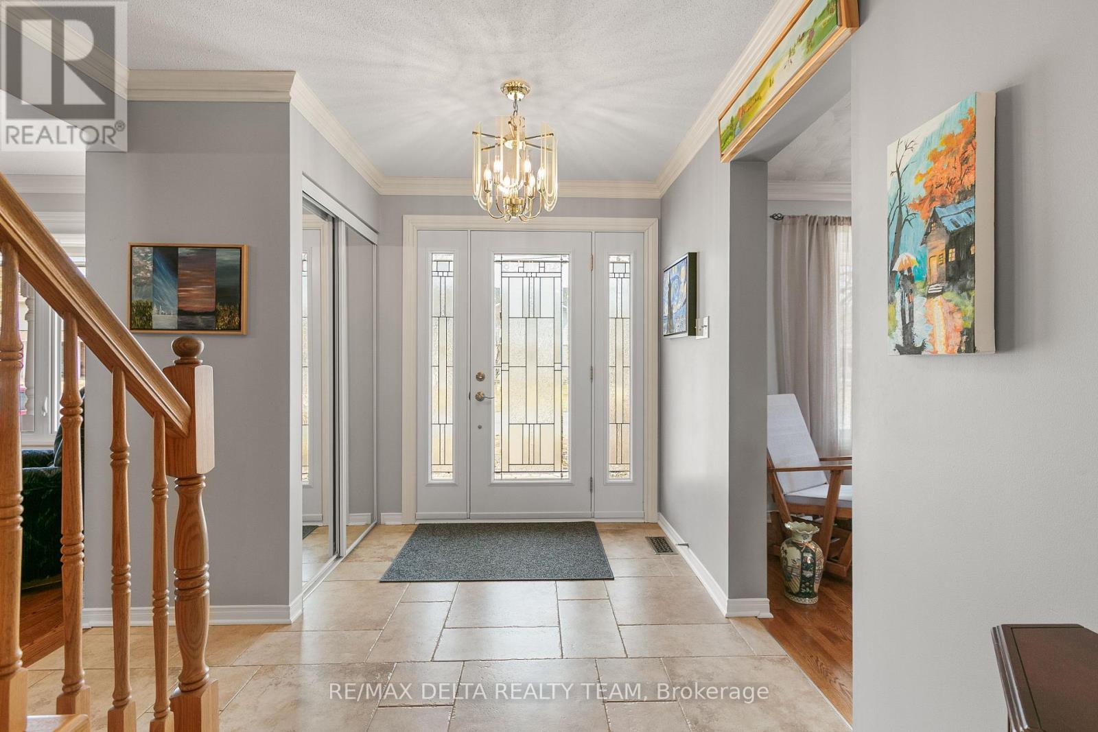 657 Ste Anne Street, Casselman, Ontario  K0A 1M0 - Photo 4 - X12984252