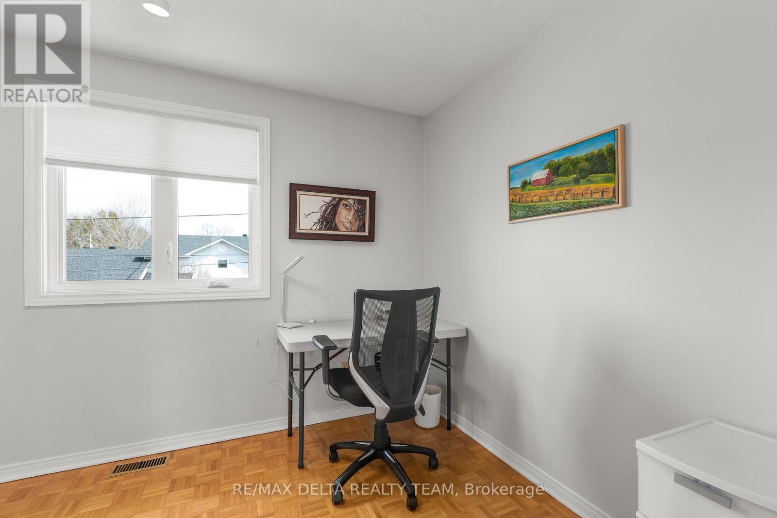 657 Ste Anne Street, Casselman, Ontario  K0A 1M0 - Photo 44 - X12984252