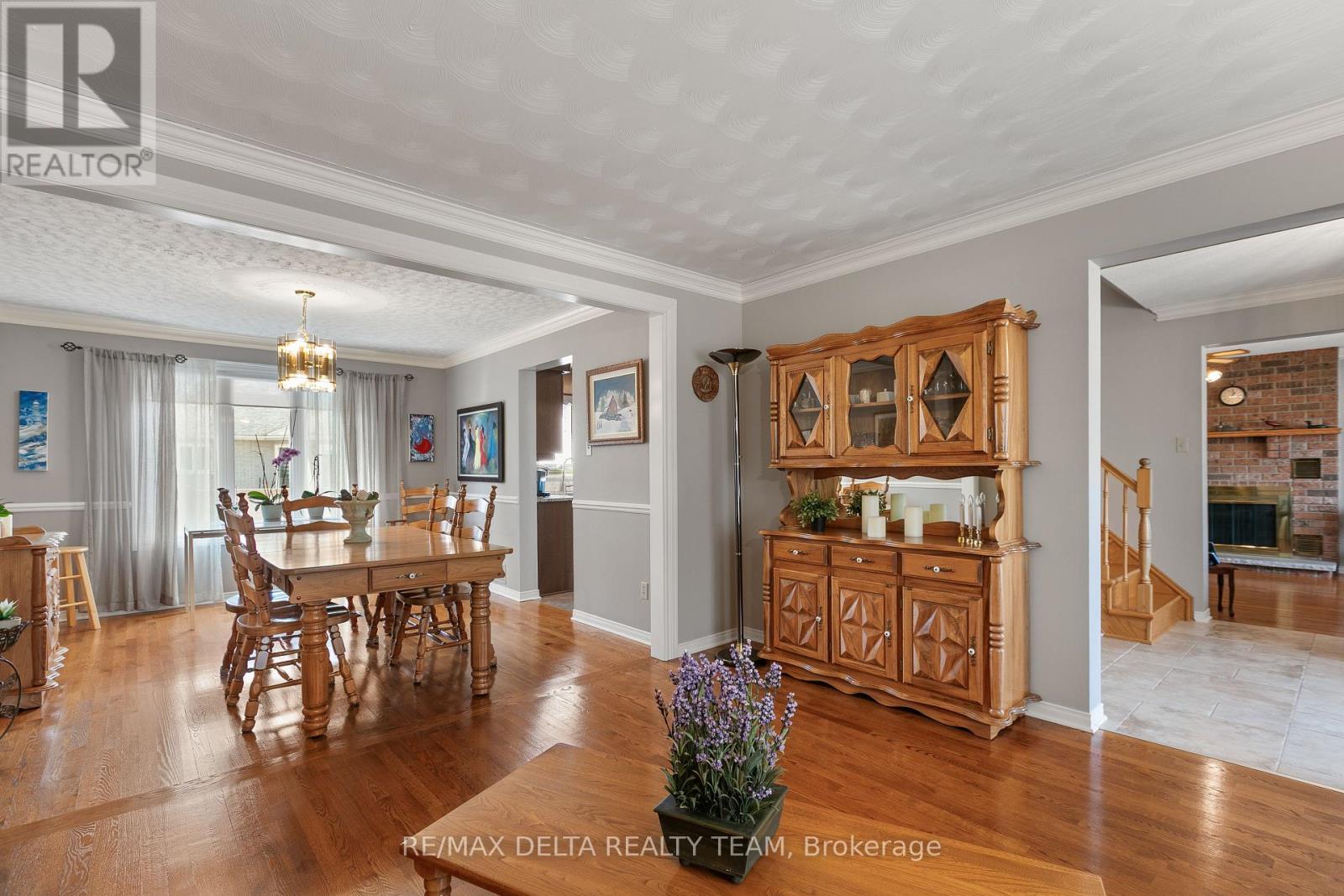 657 Ste Anne Street, Casselman, Ontario  K0A 1M0 - Photo 7 - X12984252