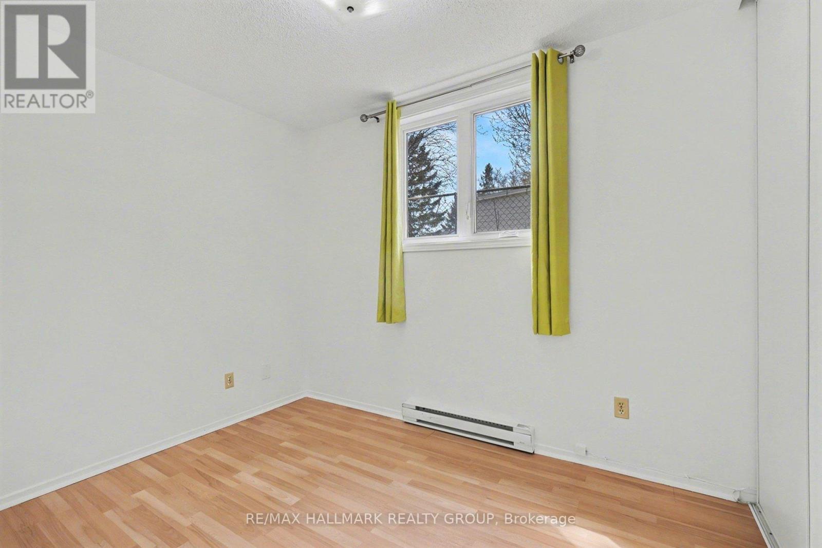 1 - 112 Barrette Street, Ottawa, Ontario  K1L 8A3 - Photo 11 - X12984284