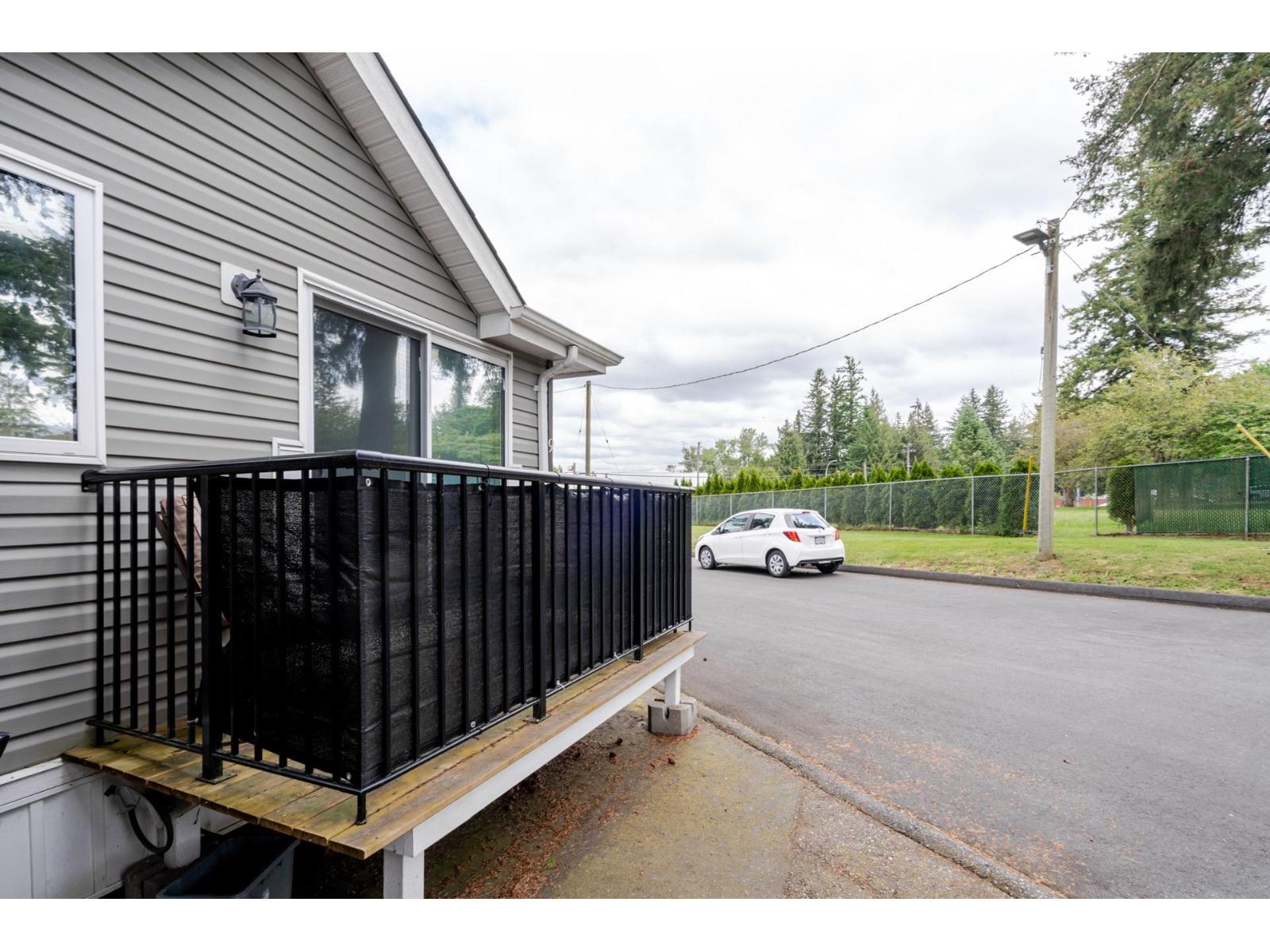 9 24330 Fraser Highway, Langley, British Columbia  V2Z 1N2 - Photo 23 - R3109865