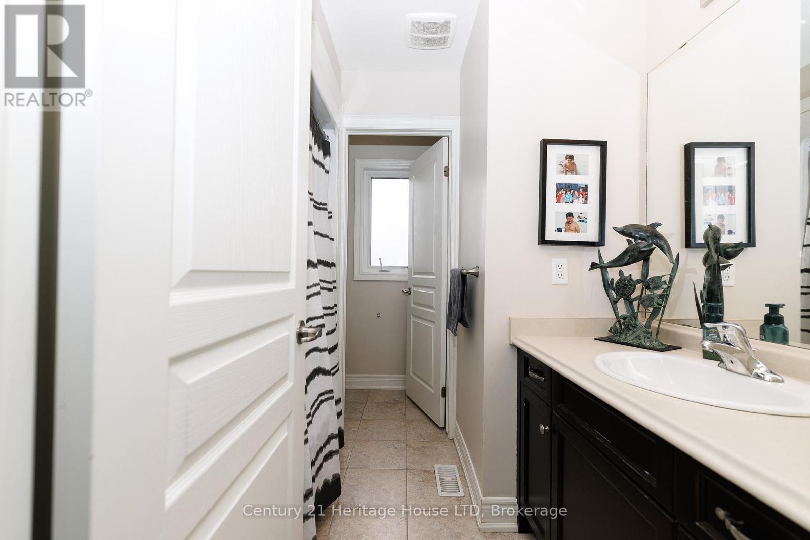 710 Brian Street, Fort Erie, Ontario  L2A 6W2 - Photo 22 - X12984014