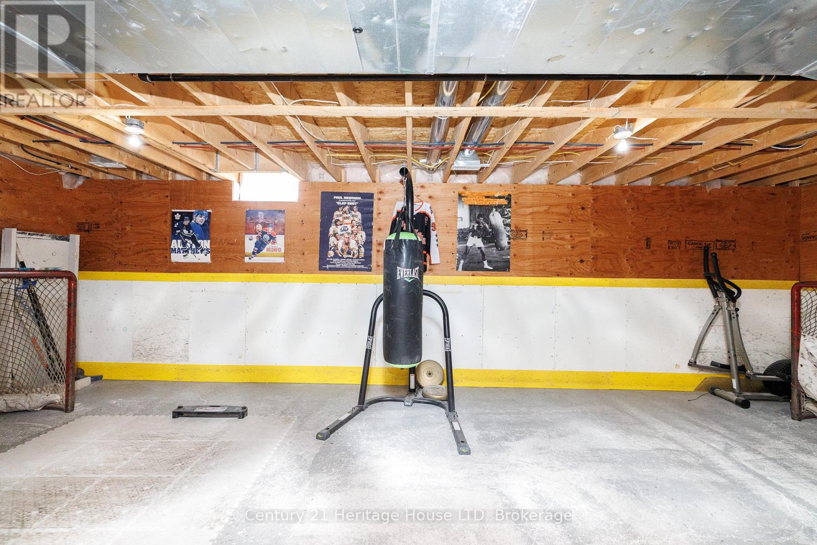 710 Brian Street, Fort Erie, Ontario  L2A 6W2 - Photo 36 - X12984014