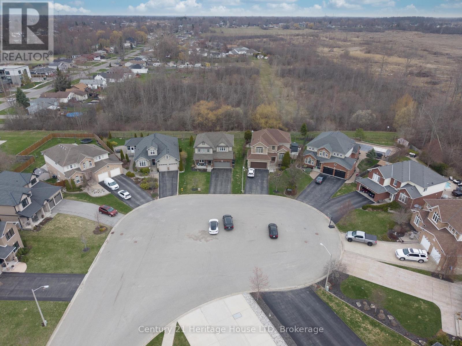 710 Brian Street, Fort Erie, Ontario  L2A 6W2 - Photo 47 - X12984014