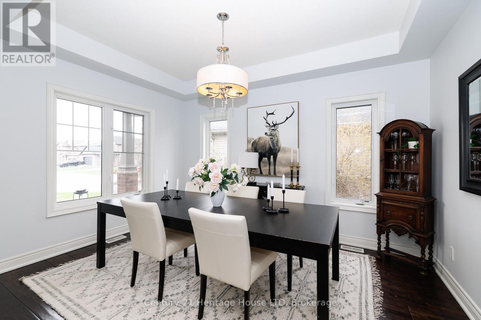 710 Brian Street, Fort Erie, Ontario  L2A 6W2 - Photo 5 - X12984014