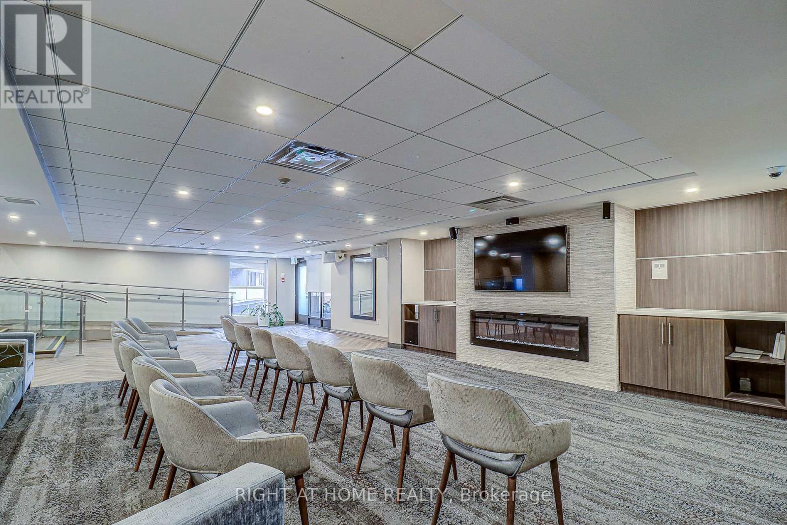 605 - 757 Victoria Park Avenue, Toronto, Ontario  M4C 5N8 - Photo 17 - E12916448