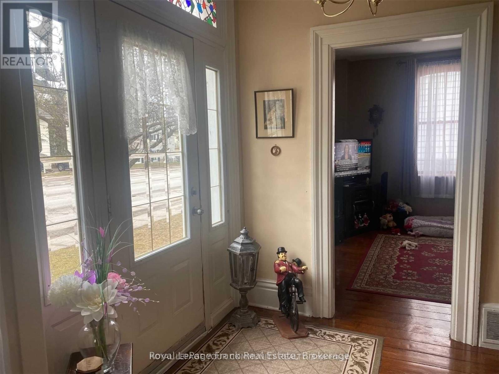 71 High Street, Georgina, Ontario  L0E 1R0 - Photo 16 - N12491266