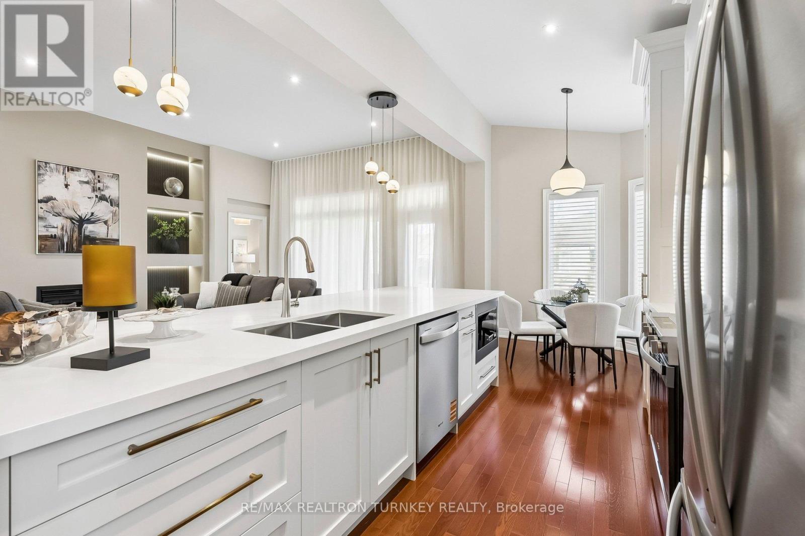 3 Little Ben, Whitchurch-Stouffville, Ontario  L4A 0K5 - Photo 6 - N12977684