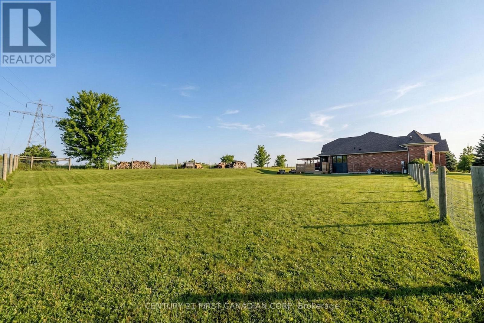 5 Falkland Road, Brant, Ontario  N0J 1V0 - Photo 34 - X12894404