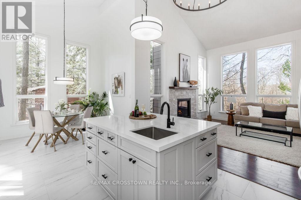 10 Beechwood Road, Oro-Medonte, Ontario  L4M 4Y8 - Photo 16 - S12983886