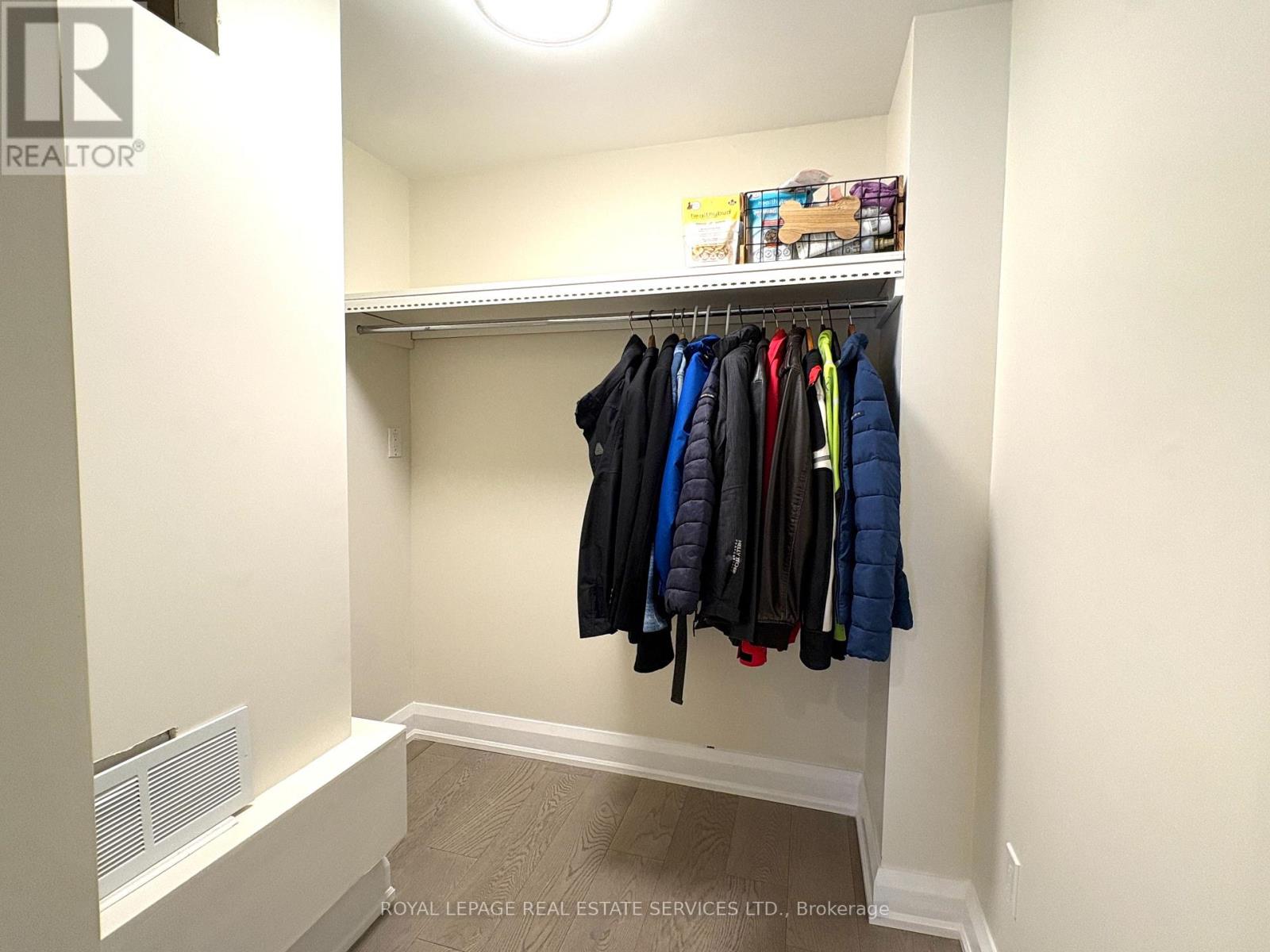 30 - 629 Rathburn Road, Toronto, Ontario  M9C 3T5 - Photo 23 - W12963720