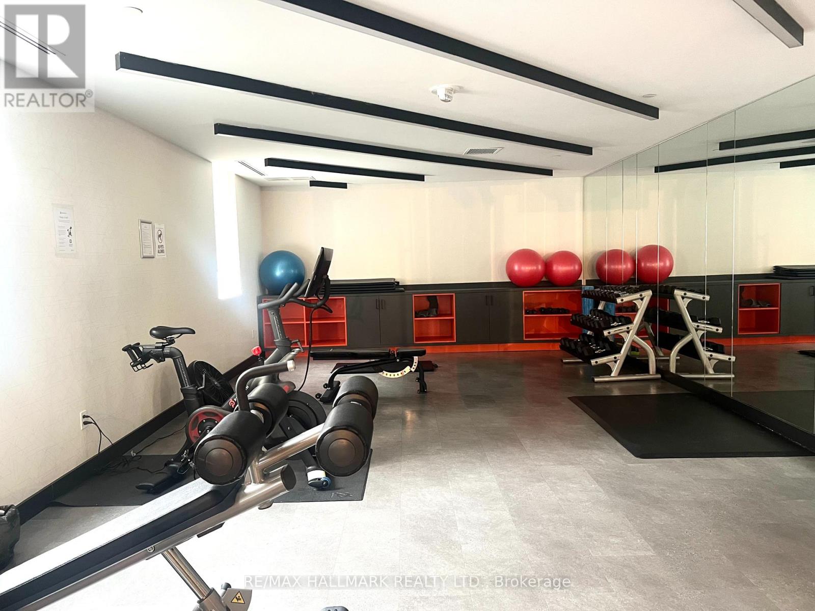 1308 - 11 Lillian Street, Toronto (Mount Pleasant West), Ontario  M4S 2H7 - Photo 16 - C12984228