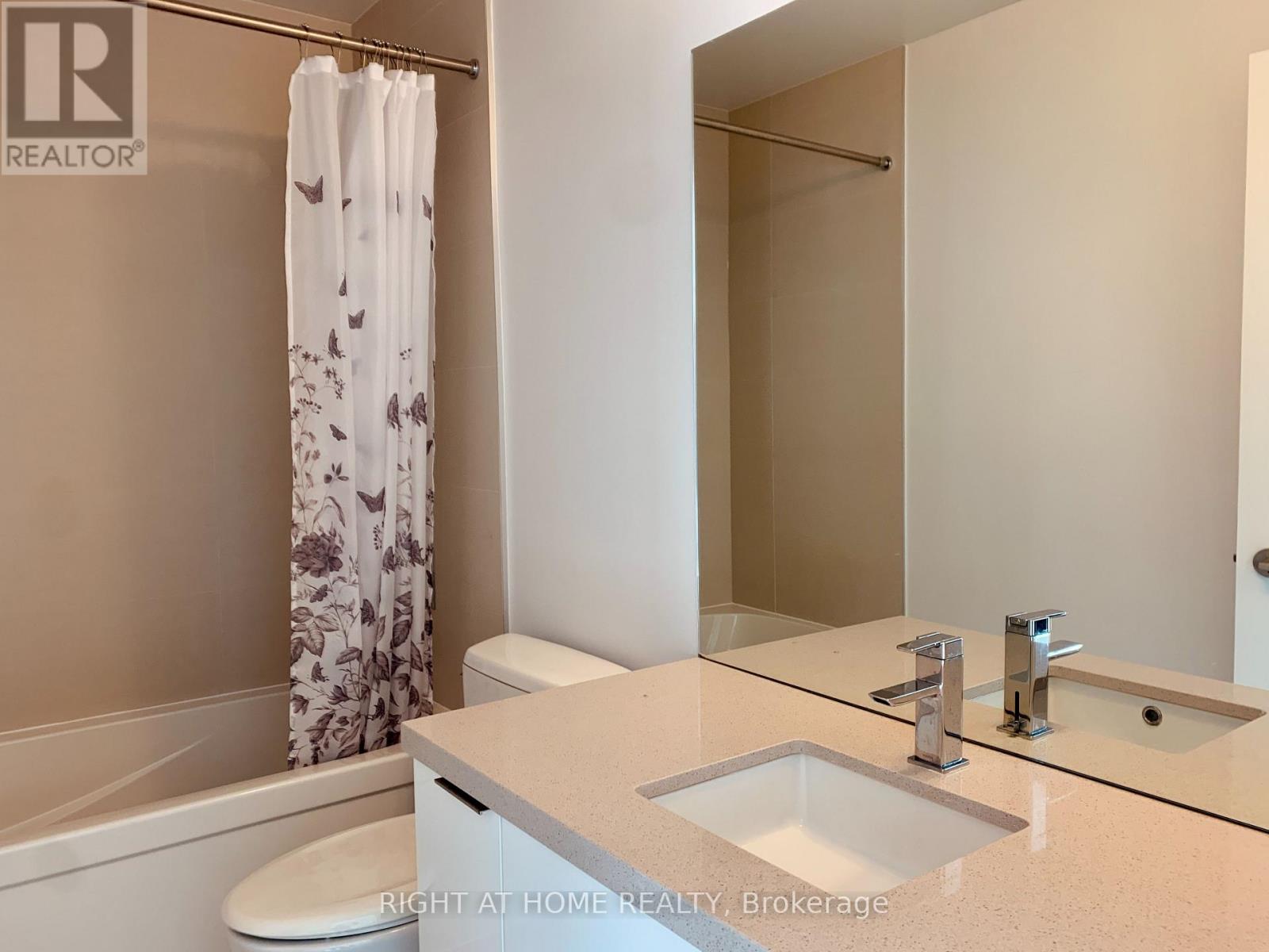 2210 - 8 Eglinton Avenue E, Toronto, Ontario  M4P 0C1 - Photo 18 - C12984230