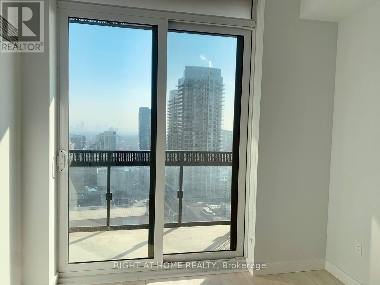 2210 - 8 Eglinton Avenue E, Toronto, Ontario  M4P 0C1 - Photo 19 - C12984230