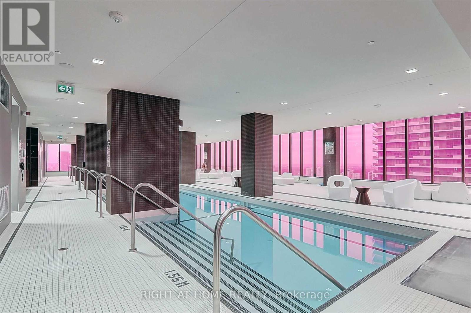 2210 - 8 Eglinton Avenue E, Toronto, Ontario  M4P 0C1 - Photo 22 - C12984230