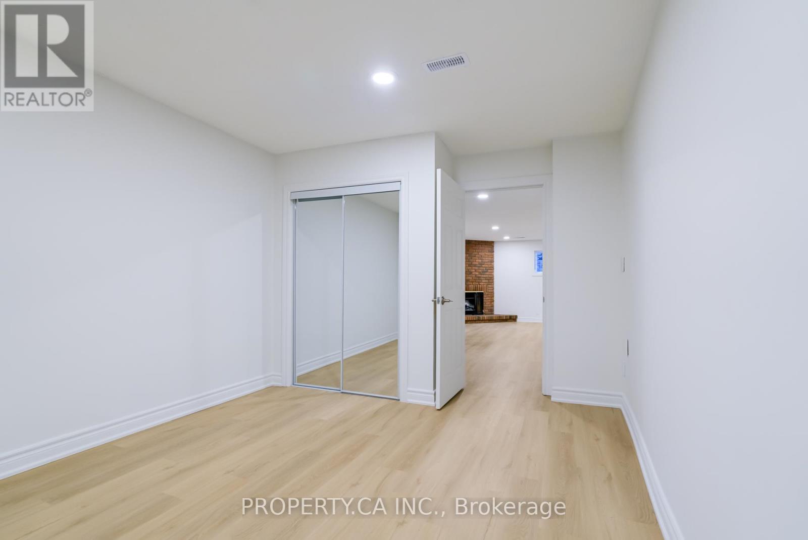 Bsmt - 16 Fleming Drive, Toronto, Ontario  M2K 2N9 - Photo 25 - C12984238