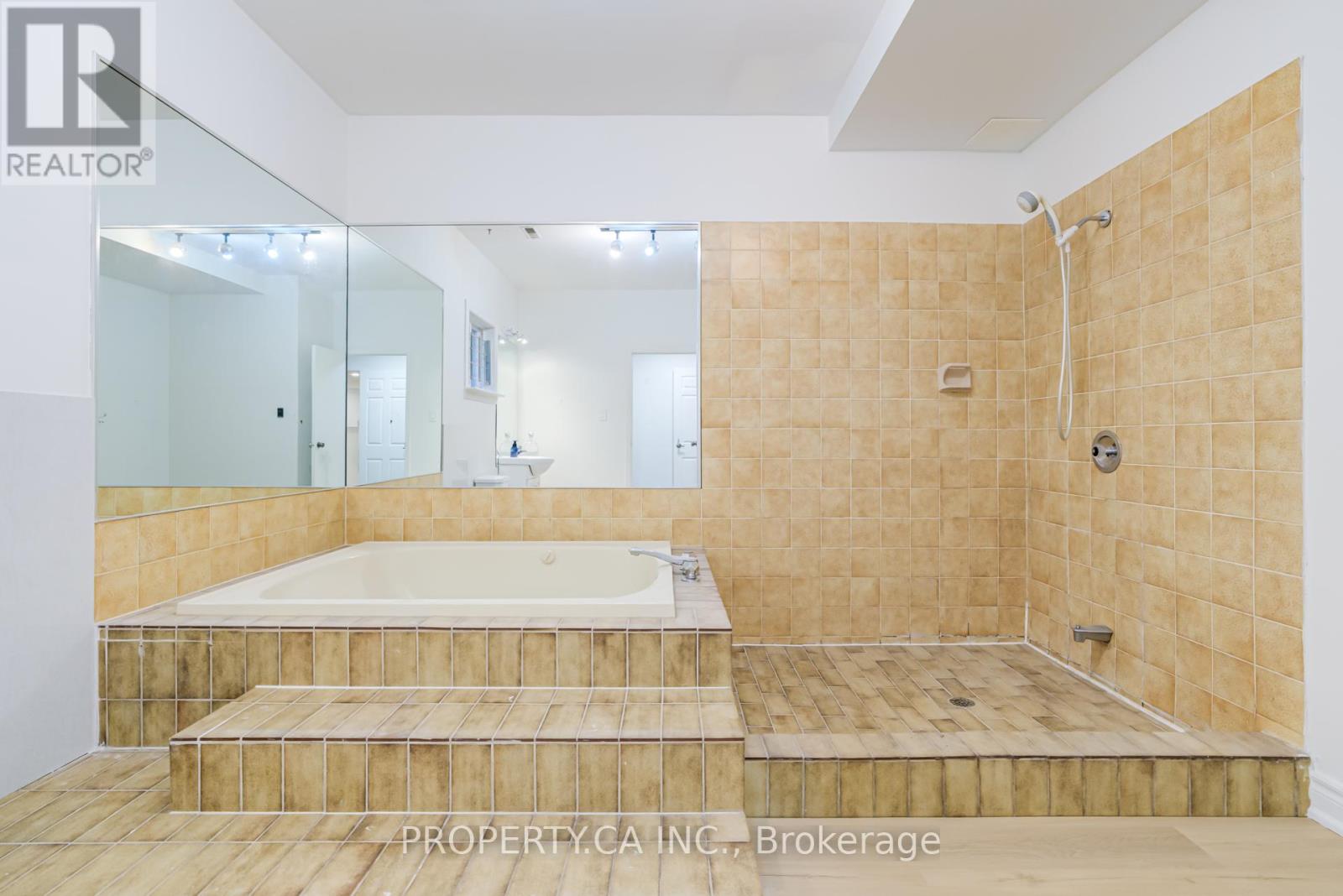 Bsmt - 16 Fleming Drive, Toronto, Ontario  M2K 2N9 - Photo 26 - C12984238