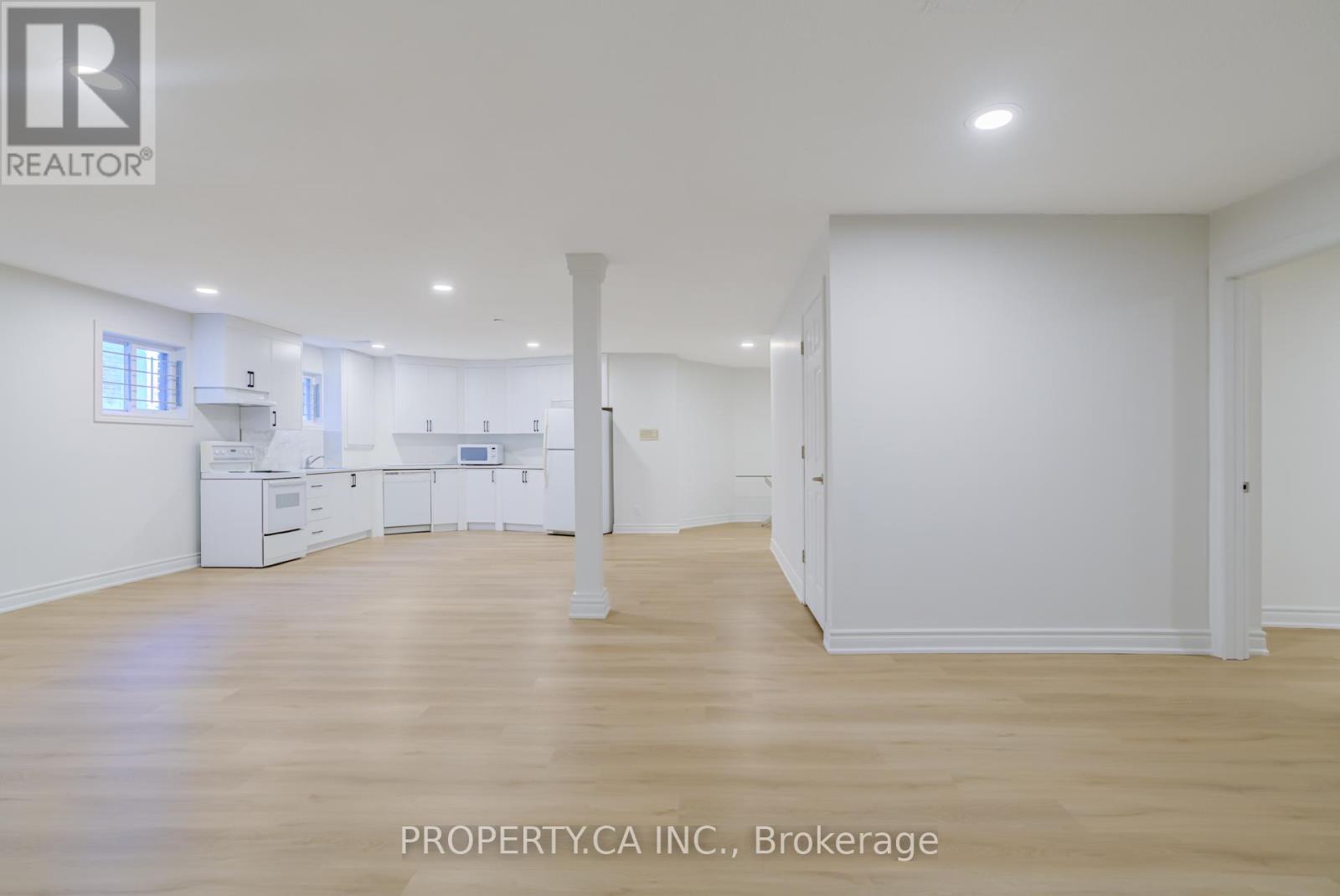 Bsmt - 16 Fleming Drive, Toronto, Ontario  M2K 2N9 - Photo 6 - C12984238