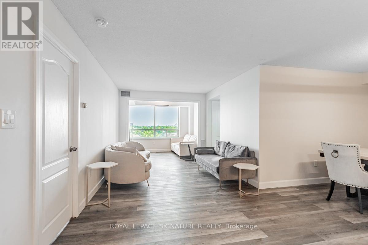 911 - 88 Grandview Way, Toronto (Willowdale East), Ontario  M2N 6V6 - Photo 4 - C12984318