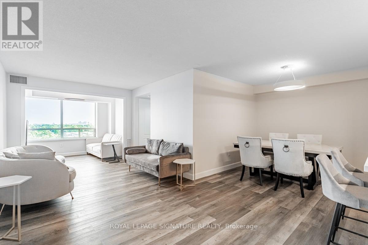 911 - 88 Grandview Way, Toronto (Willowdale East), Ontario  M2N 6V6 - Photo 5 - C12984318