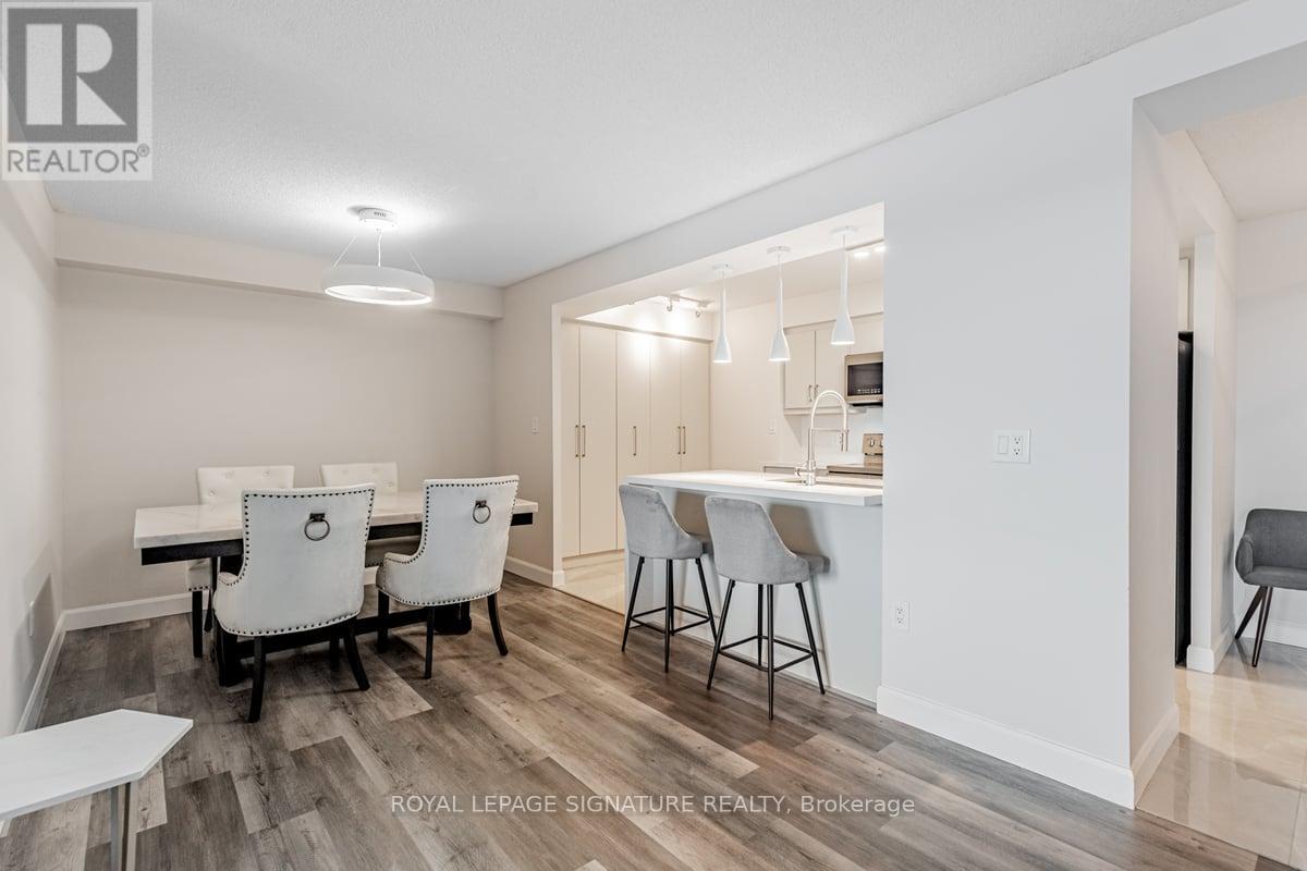 911 - 88 Grandview Way, Toronto (Willowdale East), Ontario  M2N 6V6 - Photo 7 - C12984318