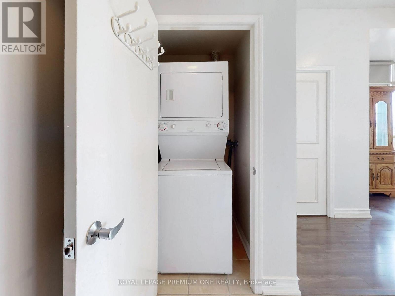 1101 - 1600 Keele Street, Toronto, Ontario  M6N 5J1 - Photo 11 - W12977722