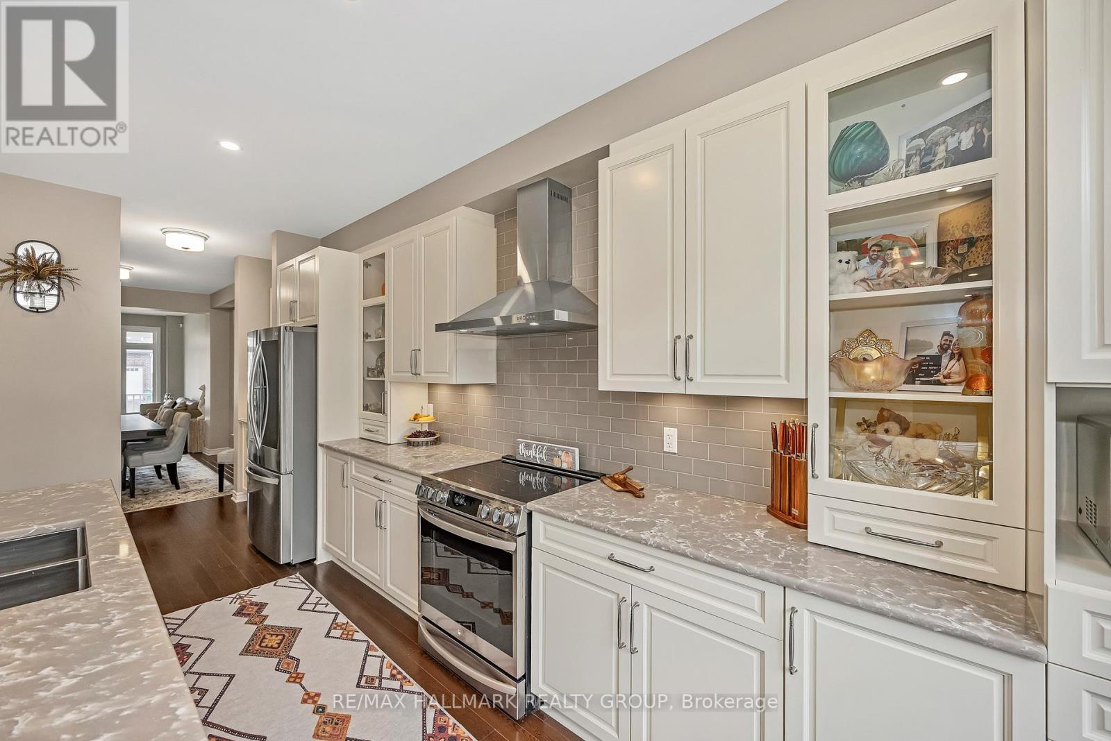 210 Trollius Way, Ottawa, Ontario  K1T 0R7 - Photo 17 - X12973772