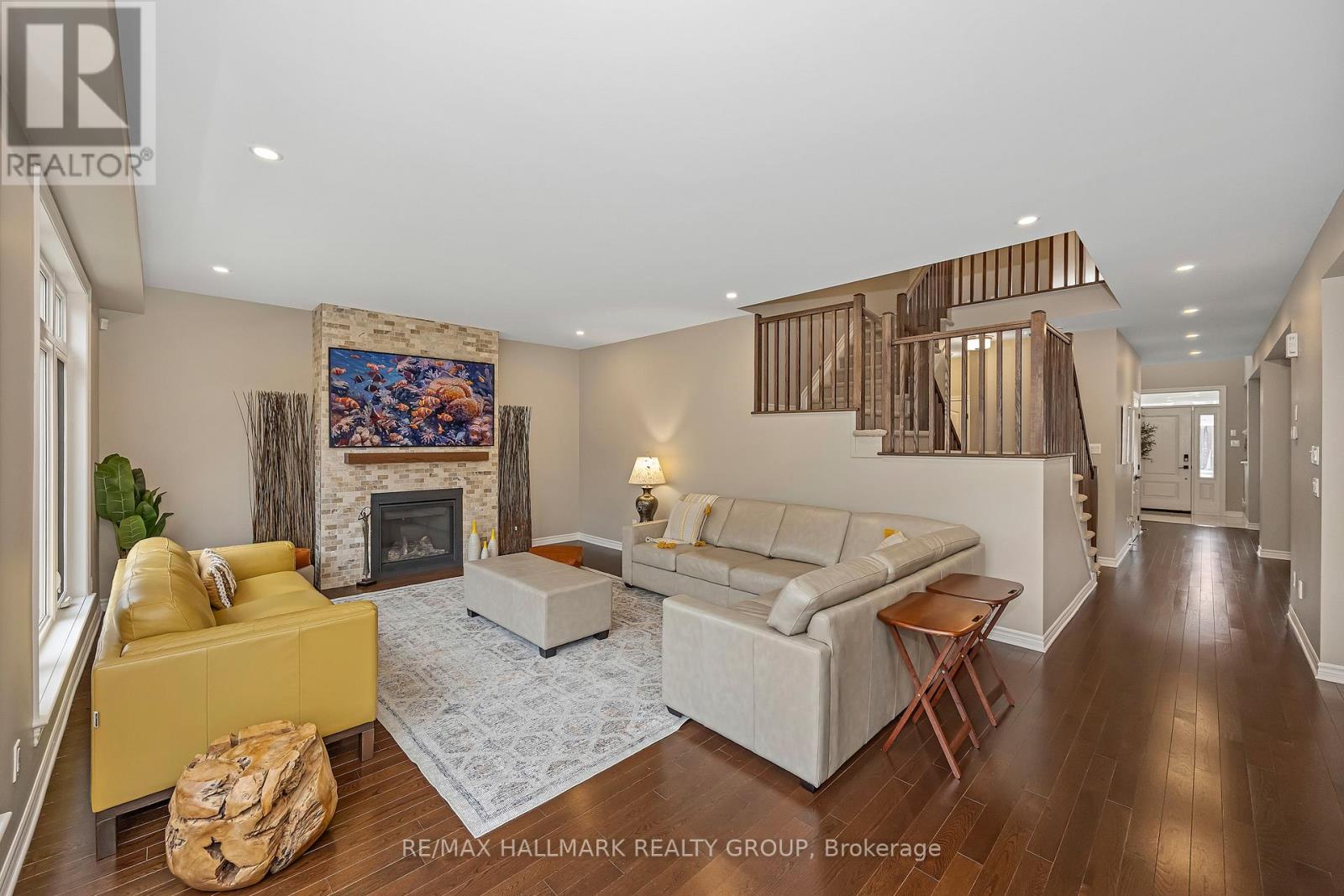 210 Trollius Way, Ottawa, Ontario  K1T 0R7 - Photo 13 - X12973772