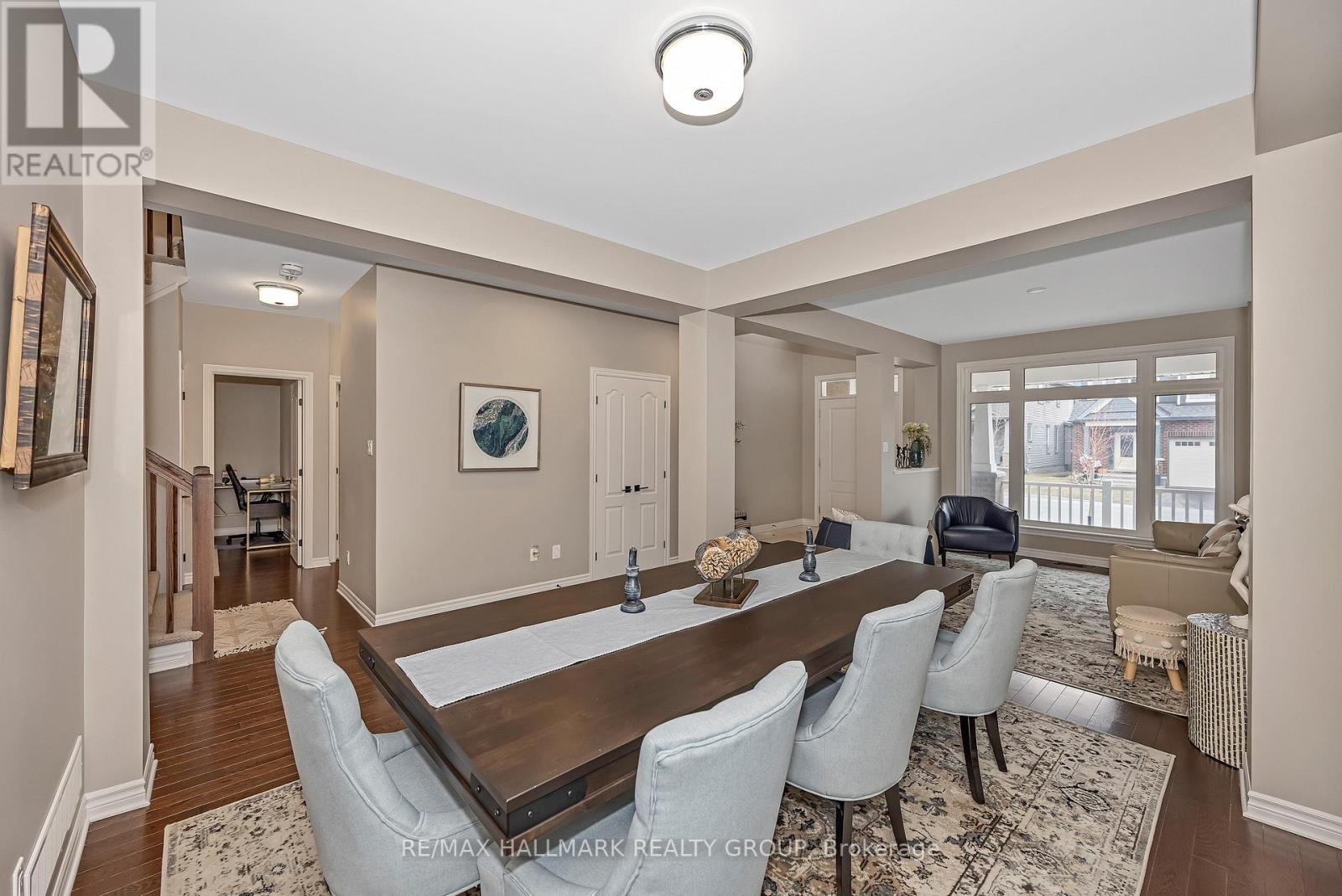 210 Trollius Way, Ottawa, Ontario  K1T 0R7 - Photo 11 - X12973772