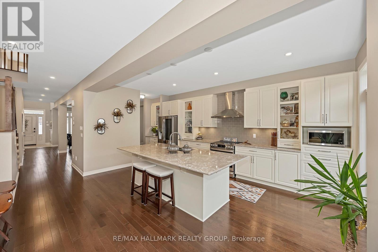 210 Trollius Way, Ottawa, Ontario  K1T 0R7 - Photo 16 - X12973772