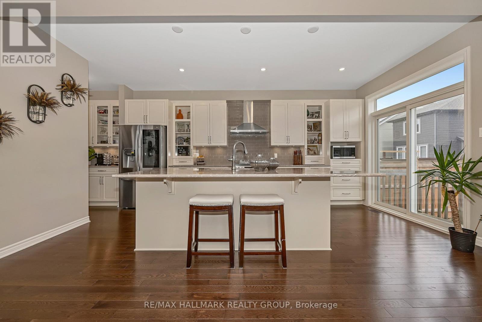 210 Trollius Way, Ottawa, Ontario  K1T 0R7 - Photo 15 - X12973772