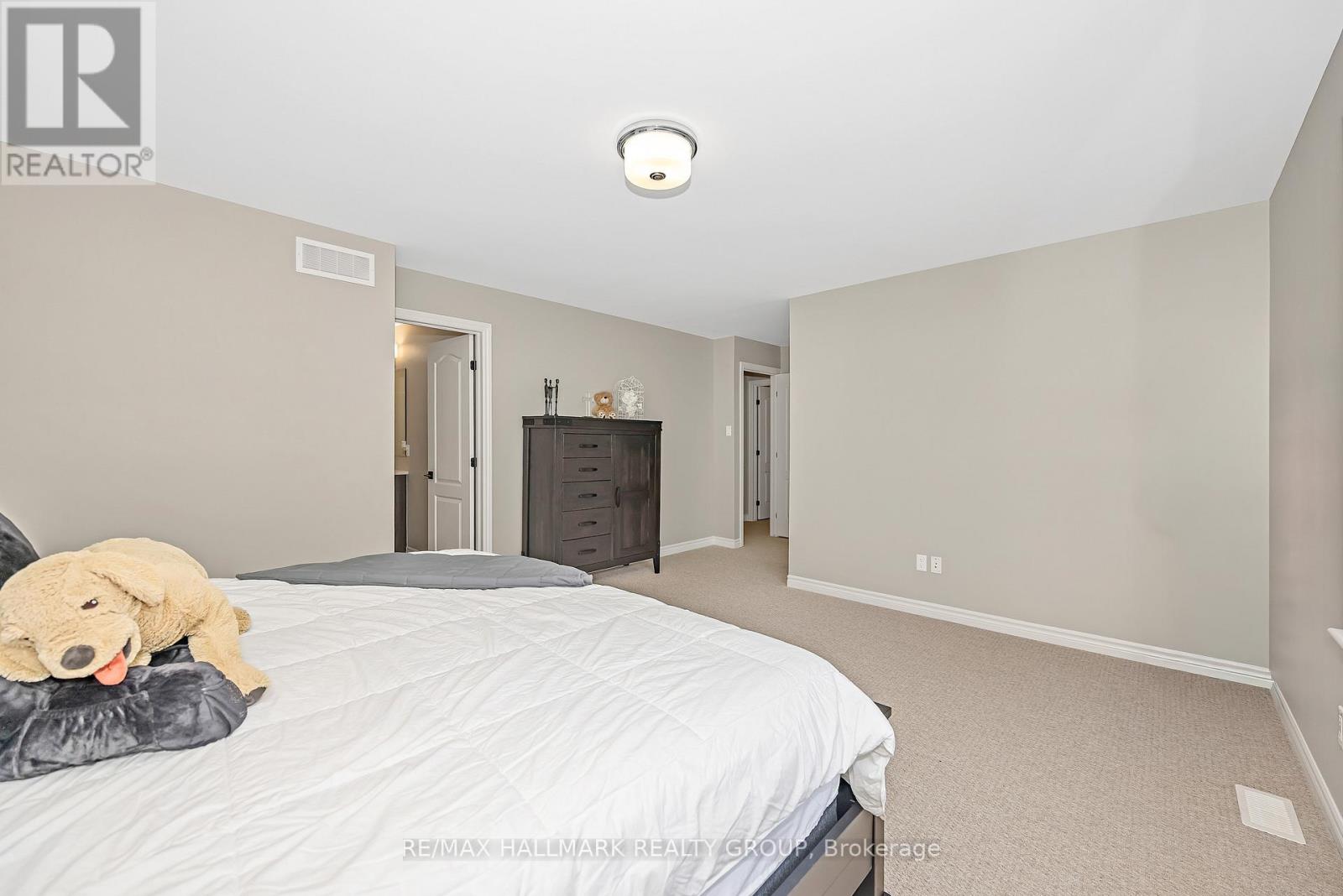 210 Trollius Way, Ottawa, Ontario  K1T 0R7 - Photo 31 - X12973772
