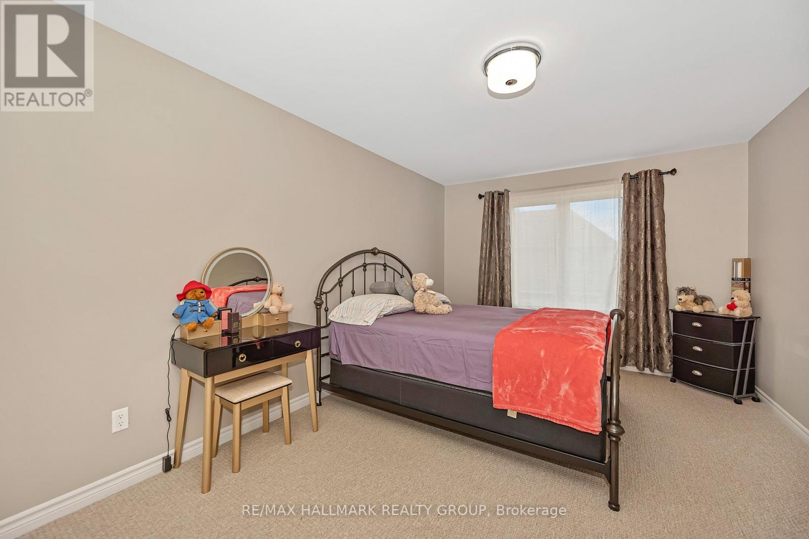 210 Trollius Way, Ottawa, Ontario  K1T 0R7 - Photo 36 - X12973772