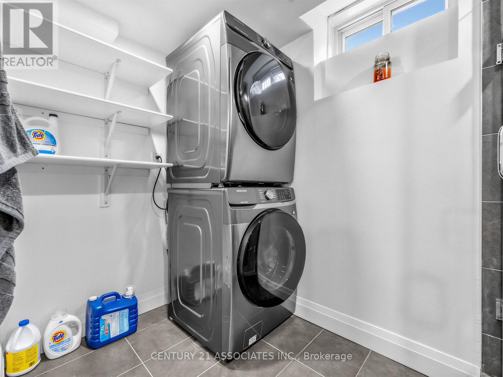 4049 Teakwood Drive, Mississauga (Creditview), Ontario  L5C 3L2 - Photo 29 - W12982730