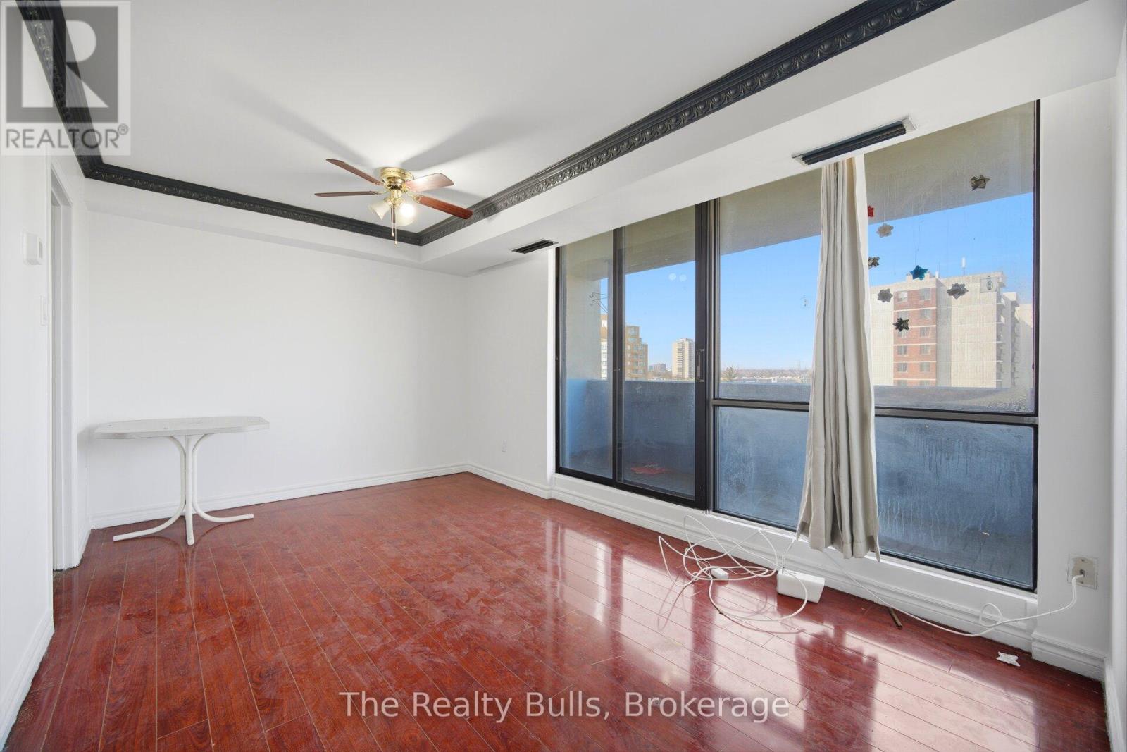 907 - 10 Stonehill Court, Toronto, Ontario  M1W 2X8 - Photo 6 - E12984036