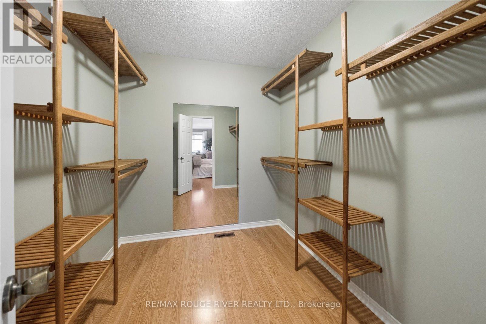 2 Worfolk Place, Whitby, Ontario  L1N 6Z2 - Photo 21 - E12984196