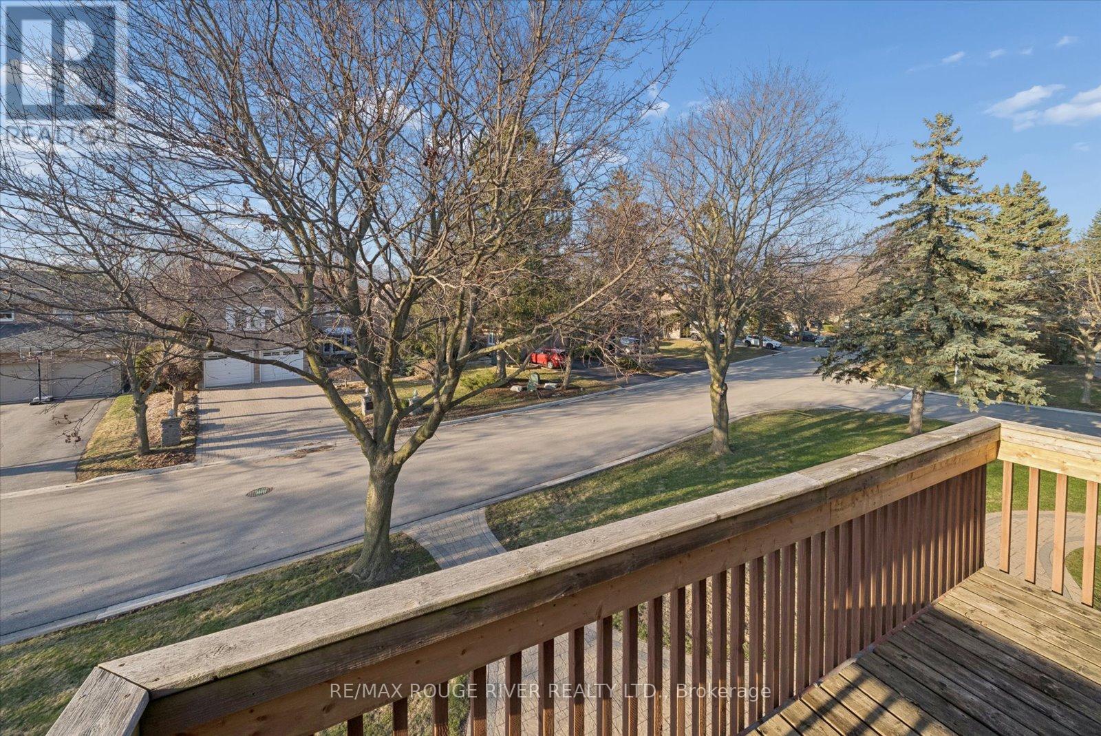 2 Worfolk Place, Whitby, Ontario  L1N 6Z2 - Photo 30 - E12984196